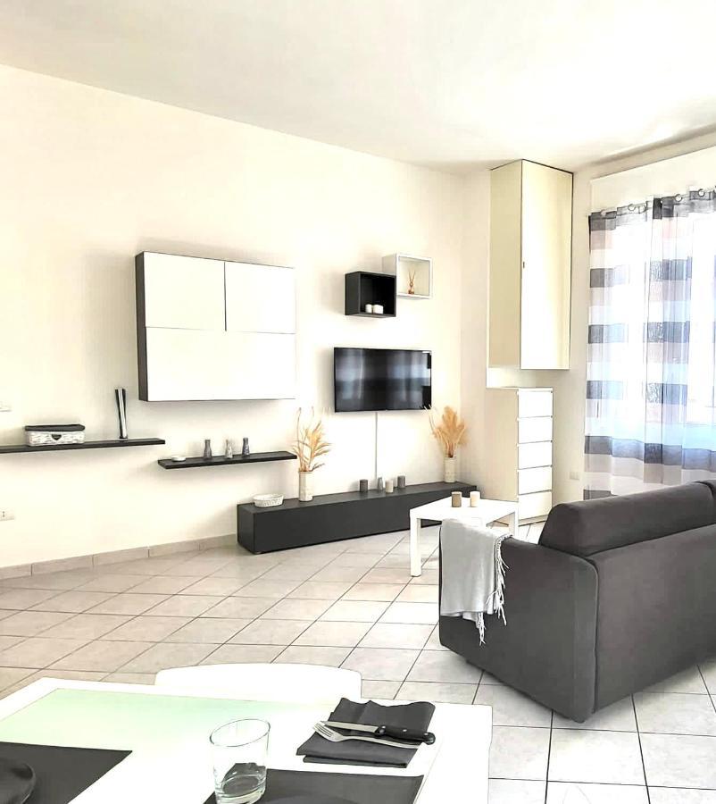 White Home Forli Centro 외부 사진